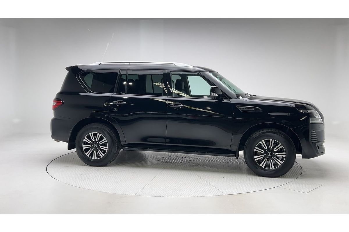 2022 Nissan Patrol Ti-L Y62
