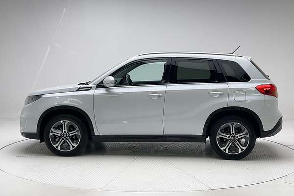 2016 Suzuki Vitara GLX LY