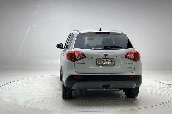 2016 Suzuki Vitara GLX LY