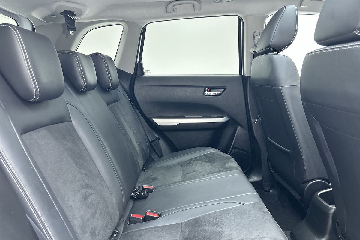 2016 Suzuki Vitara GLX LY