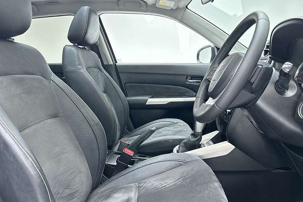 2016 Suzuki Vitara GLX LY