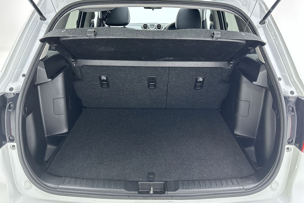 2016 Suzuki Vitara GLX LY