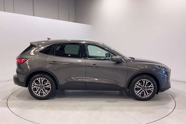 2021 Ford Escape ZH