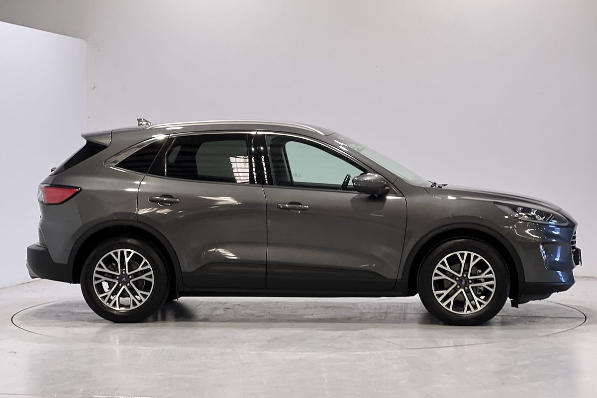2021 Ford Escape ZH