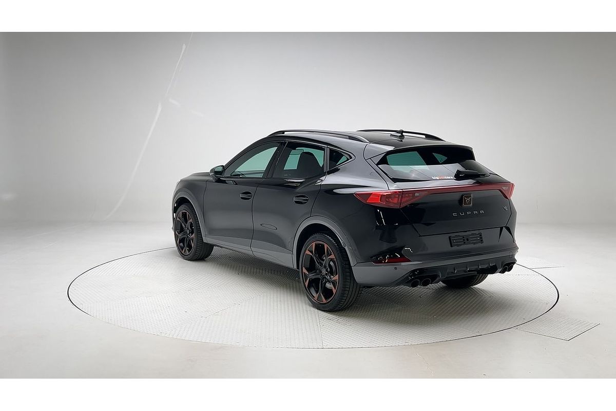 2024 CUPRA Formentor VZx KM