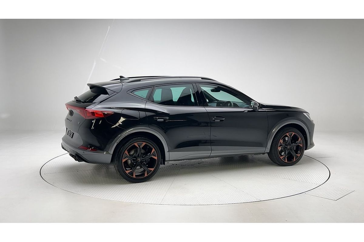 2024 CUPRA Formentor VZx KM