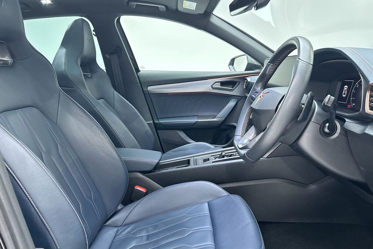 2024 CUPRA Formentor VZx KM