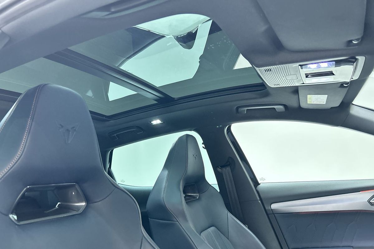 2024 CUPRA Formentor VZx KM