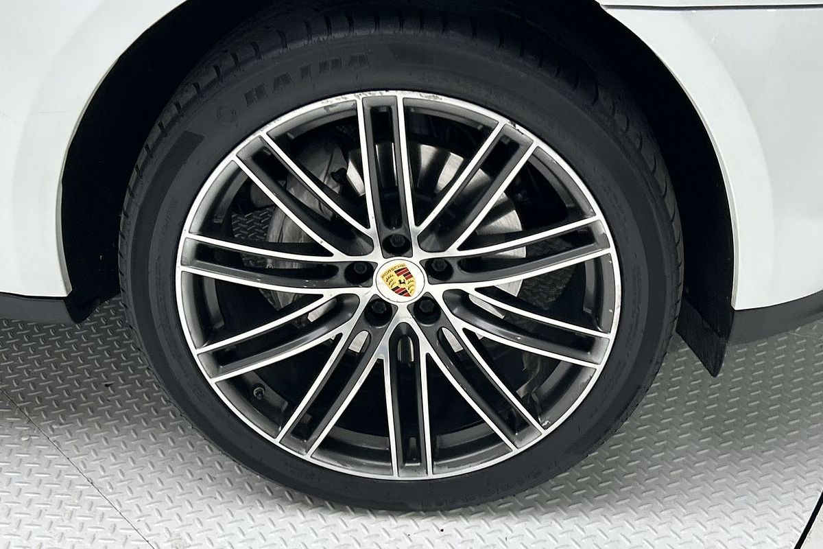 2019 Porsche Macan 95B