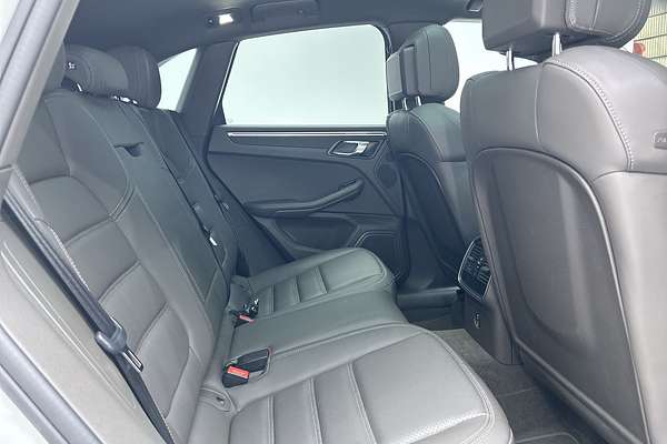 2019 Porsche Macan 95B