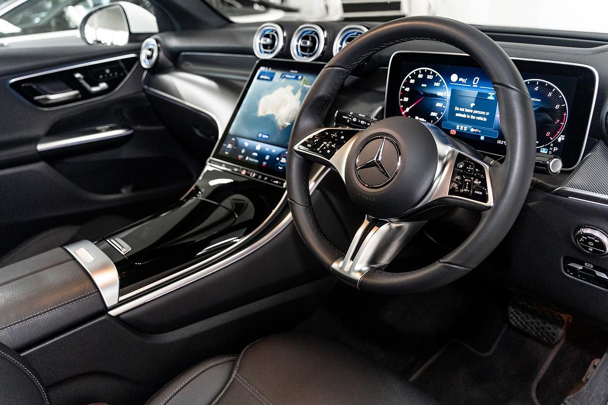 2025 Mercedes-Benz GLC-Class GLC200 X254