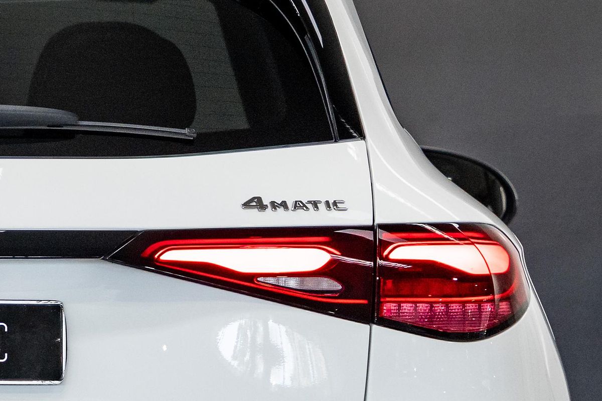 2025 Mercedes-Benz GLC-Class GLC200 X254