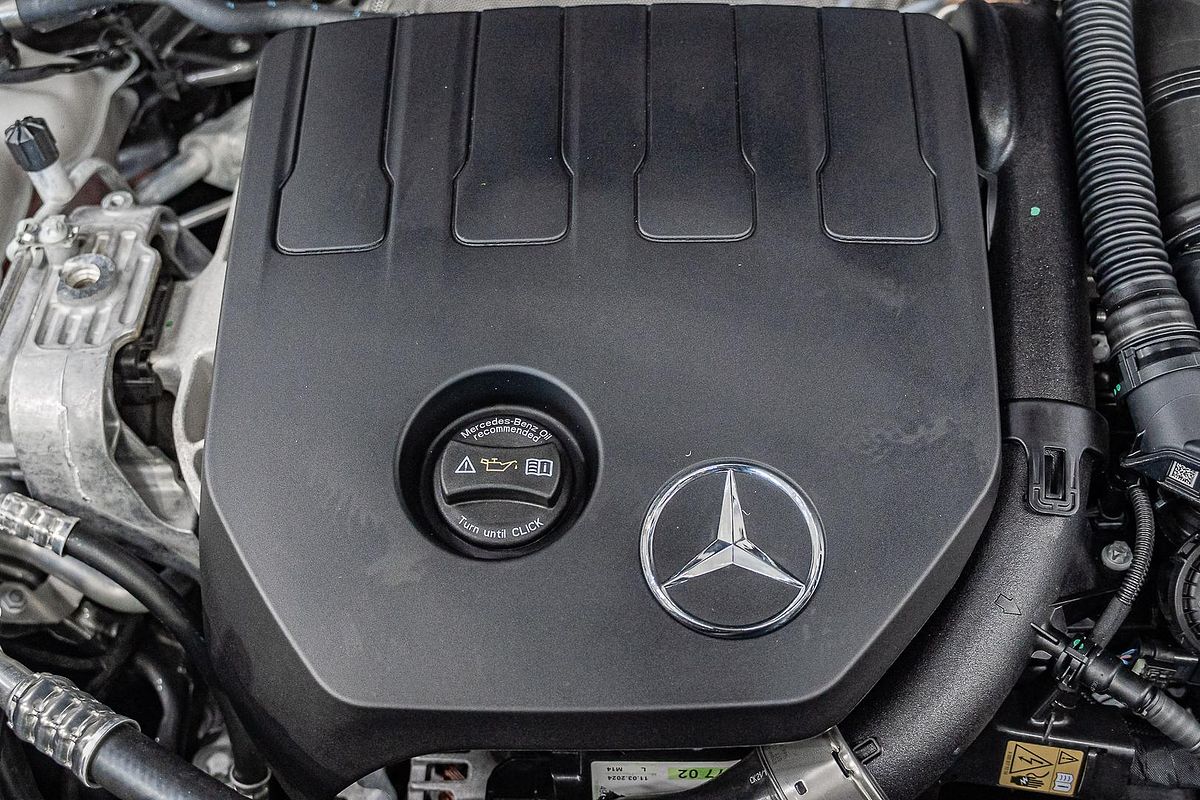 2025 Mercedes-Benz GLA-Class GLA200 H247