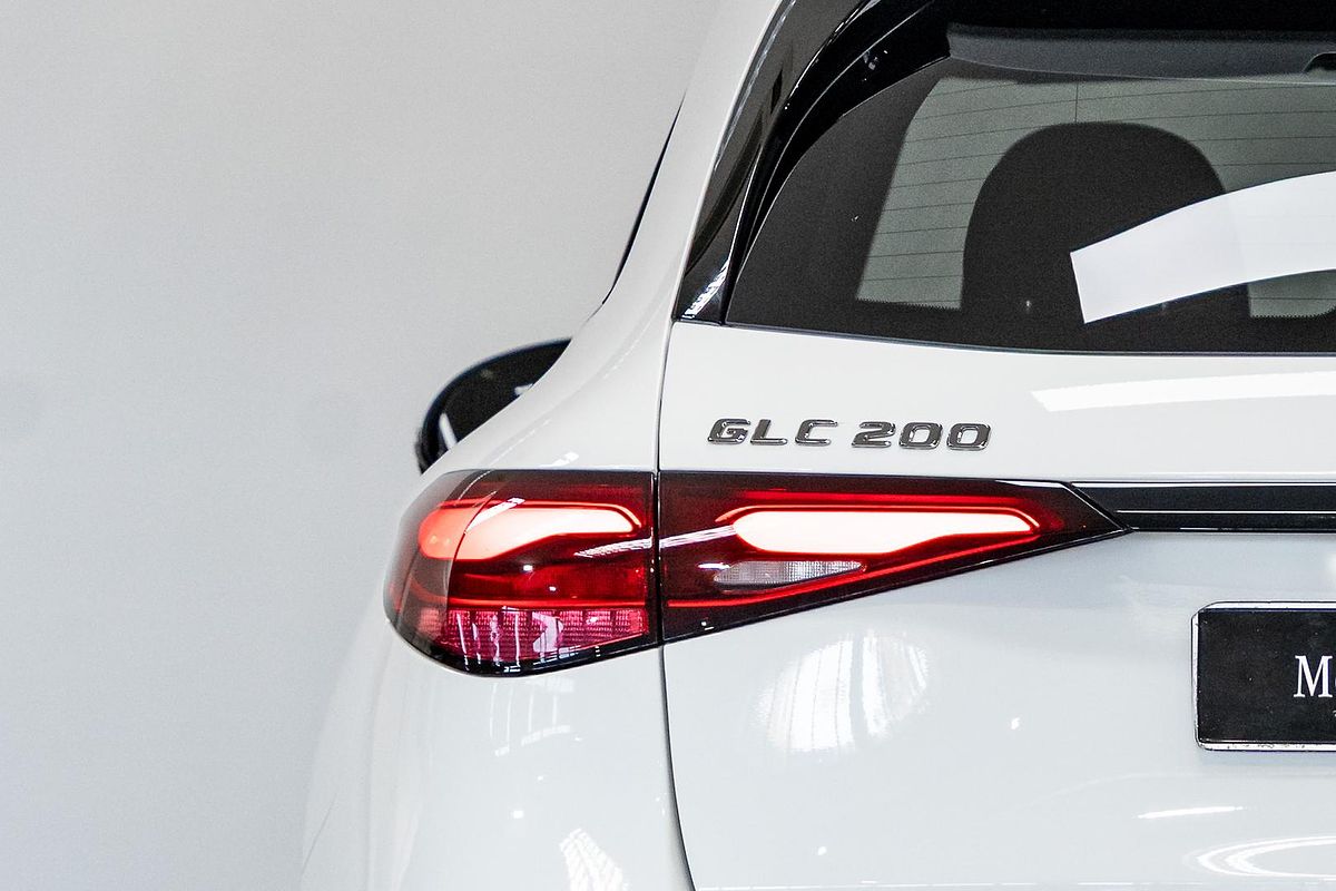 2025 Mercedes-Benz GLC-Class GLC200 X254