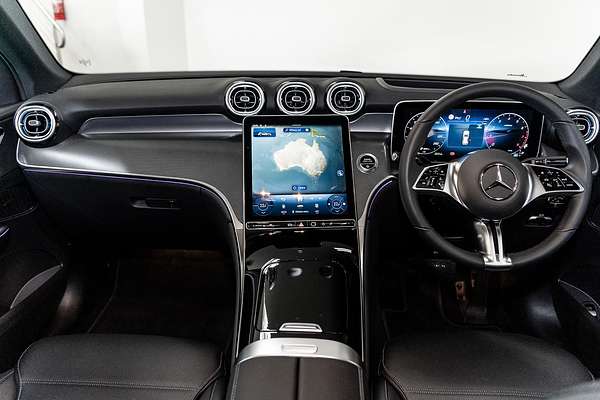 2025 Mercedes-Benz GLC-Class GLC200 X254