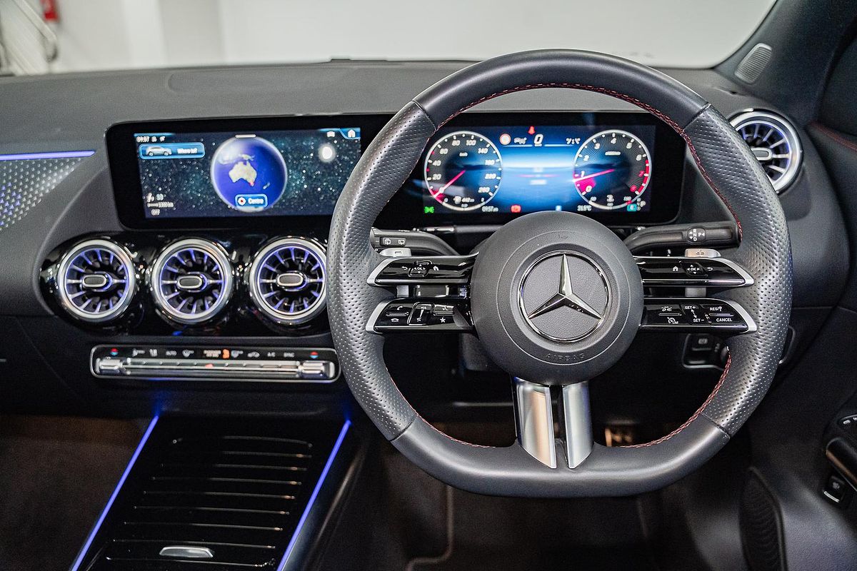 2025 Mercedes-Benz GLA-Class GLA200 H247