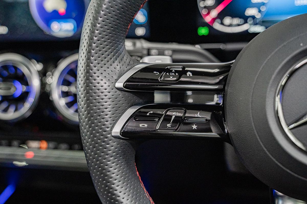 2025 Mercedes-Benz GLA-Class GLA200 H247