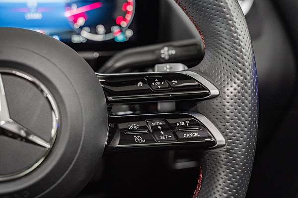 2025 Mercedes-Benz GLA-Class GLA200 H247