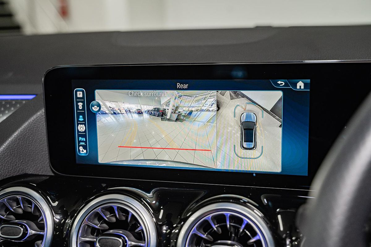 2025 Mercedes-Benz GLA-Class GLA200 H247