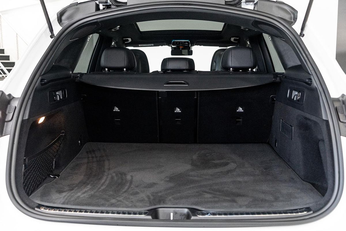 2025 Mercedes-Benz GLC-Class GLC200 X254