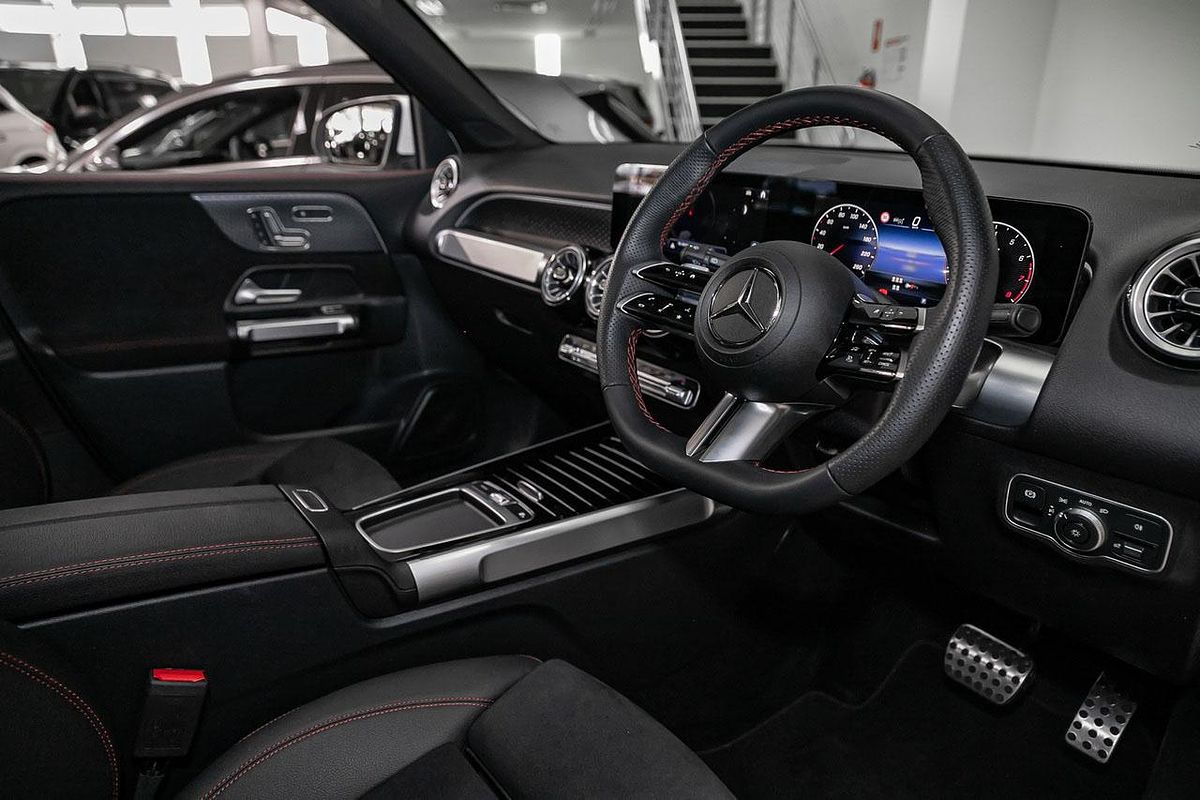 2024 Mercedes-Benz GLB-Class GLB200 X247