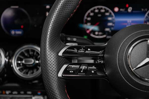 2024 Mercedes-Benz GLB-Class GLB200 X247