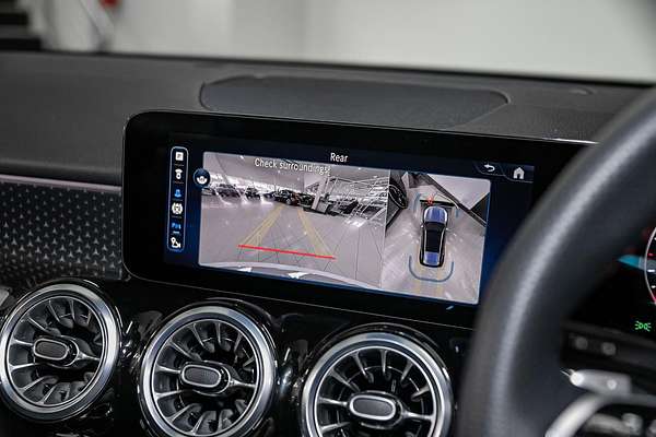 2024 Mercedes-Benz GLB-Class GLB200 X247