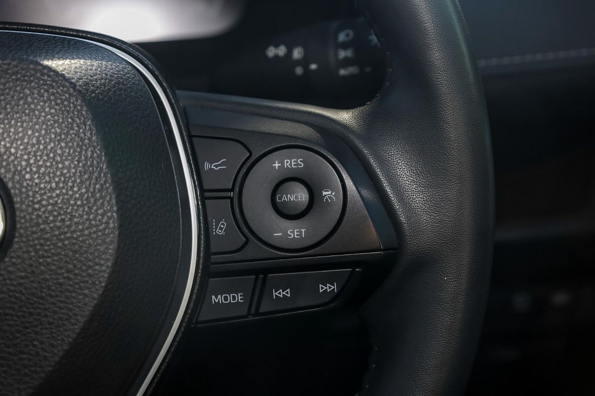 2023 Toyota RAV4 Cruiser AXAH54R