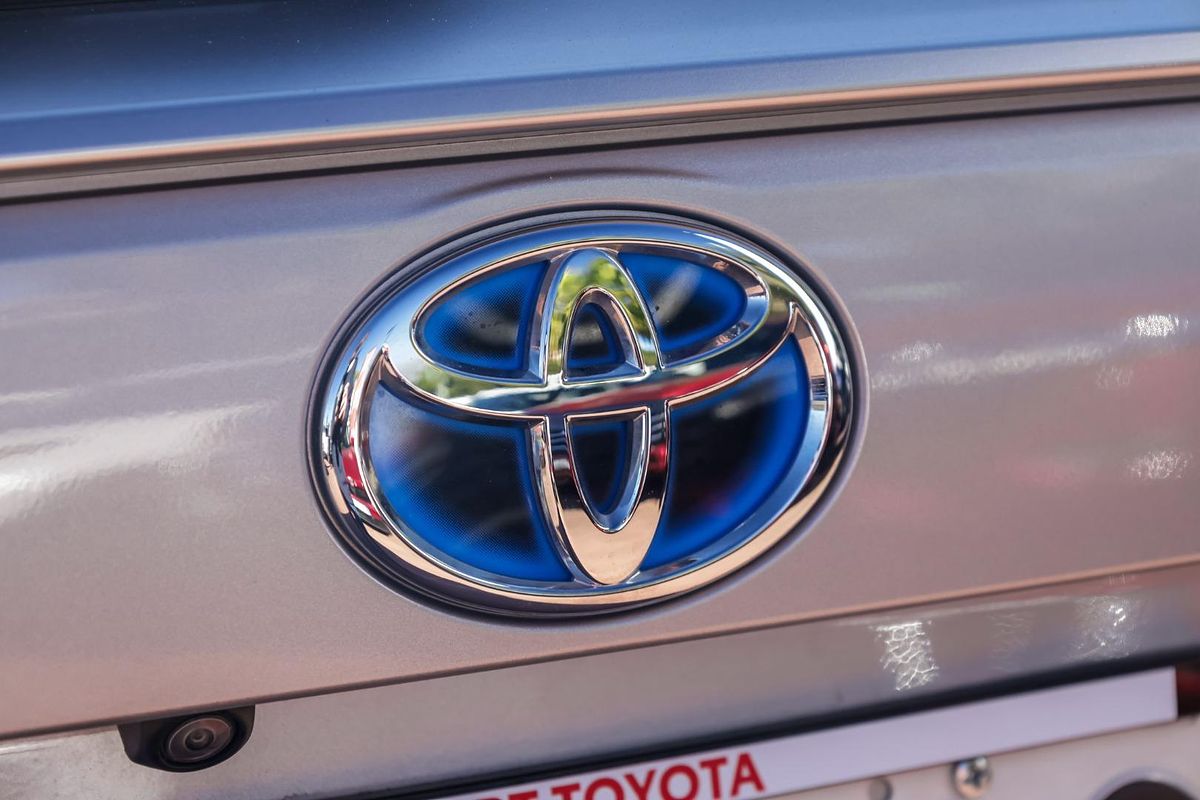 2023 Toyota RAV4 Cruiser AXAH54R
