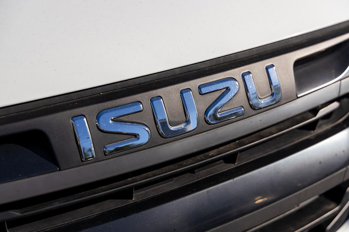 2023 Isuzu D-MAX SX 4X4