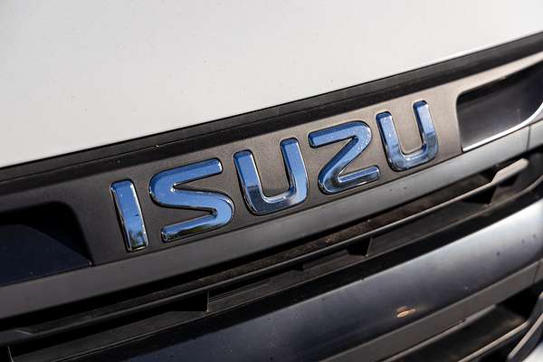 2023 Isuzu D-MAX SX 4X4