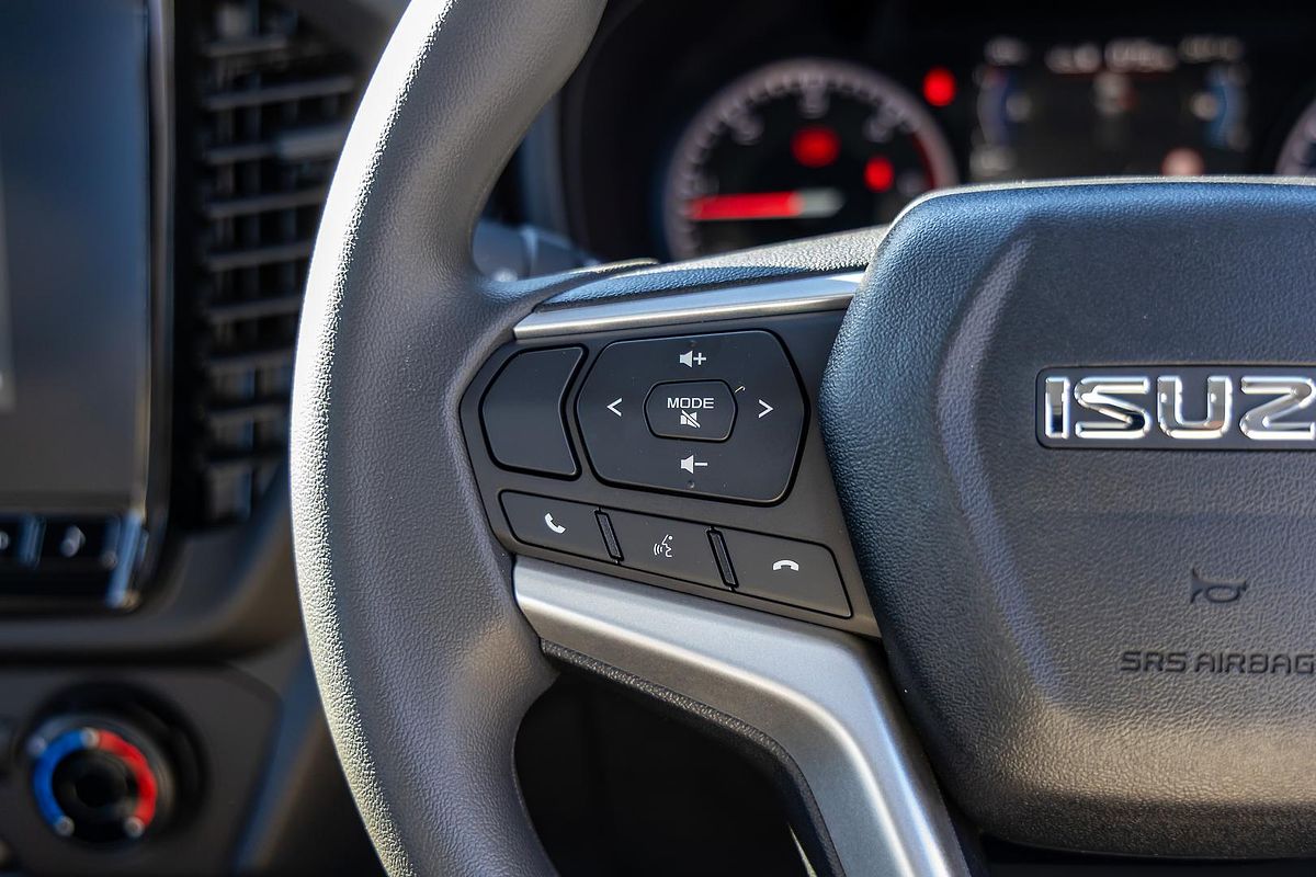 2023 Isuzu D-MAX SX 4X4