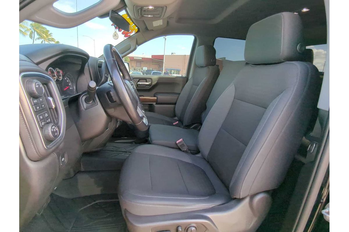 2019 Chevrolet Silverado RST