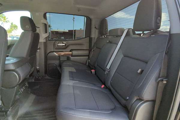 2019 Chevrolet Silverado RST