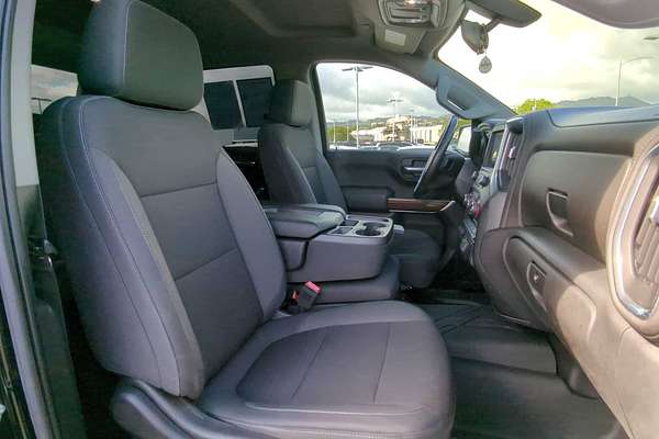 2019 Chevrolet Silverado RST