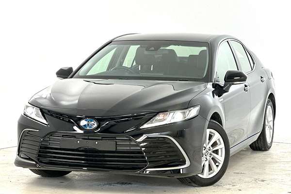 2024 Toyota Camry Ascent AXVH70R
