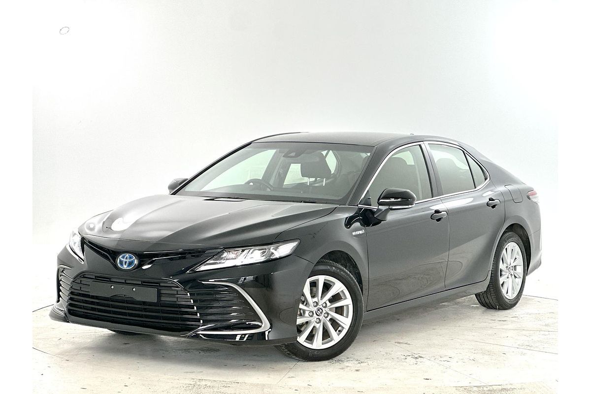 2024 Toyota Camry Ascent AXVH70R