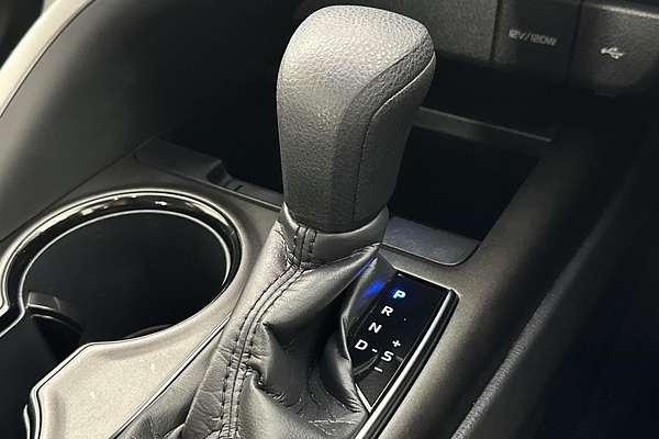 2024 Toyota Camry Ascent AXVH70R