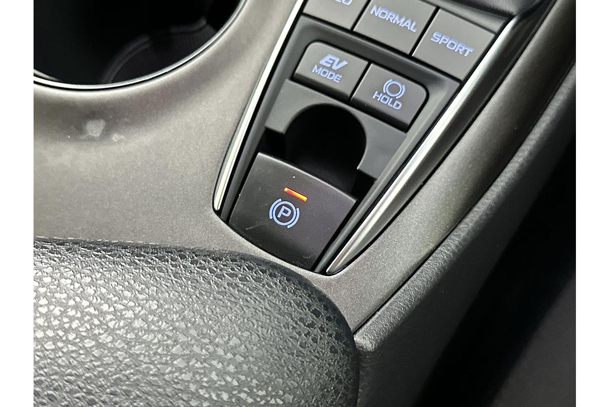 2024 Toyota Camry Ascent AXVH70R
