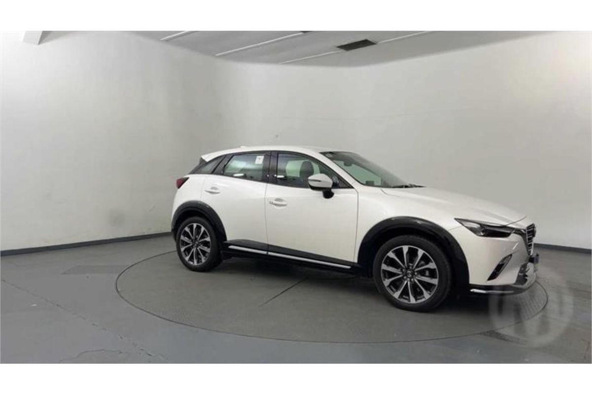 2022 Mazda CX-3 sTouring DK