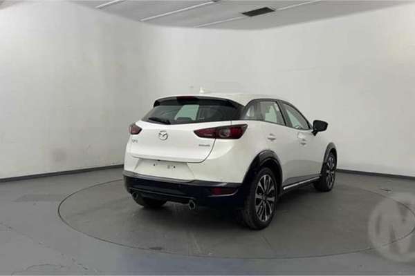 2022 Mazda CX-3 sTouring DK