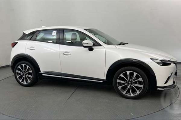 2022 Mazda CX-3 sTouring DK