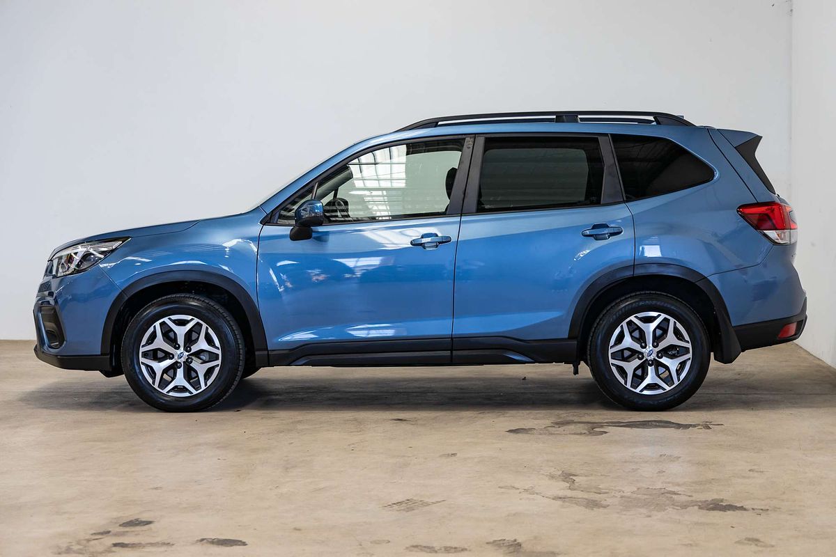 2021 Subaru Forester 2.5i S5