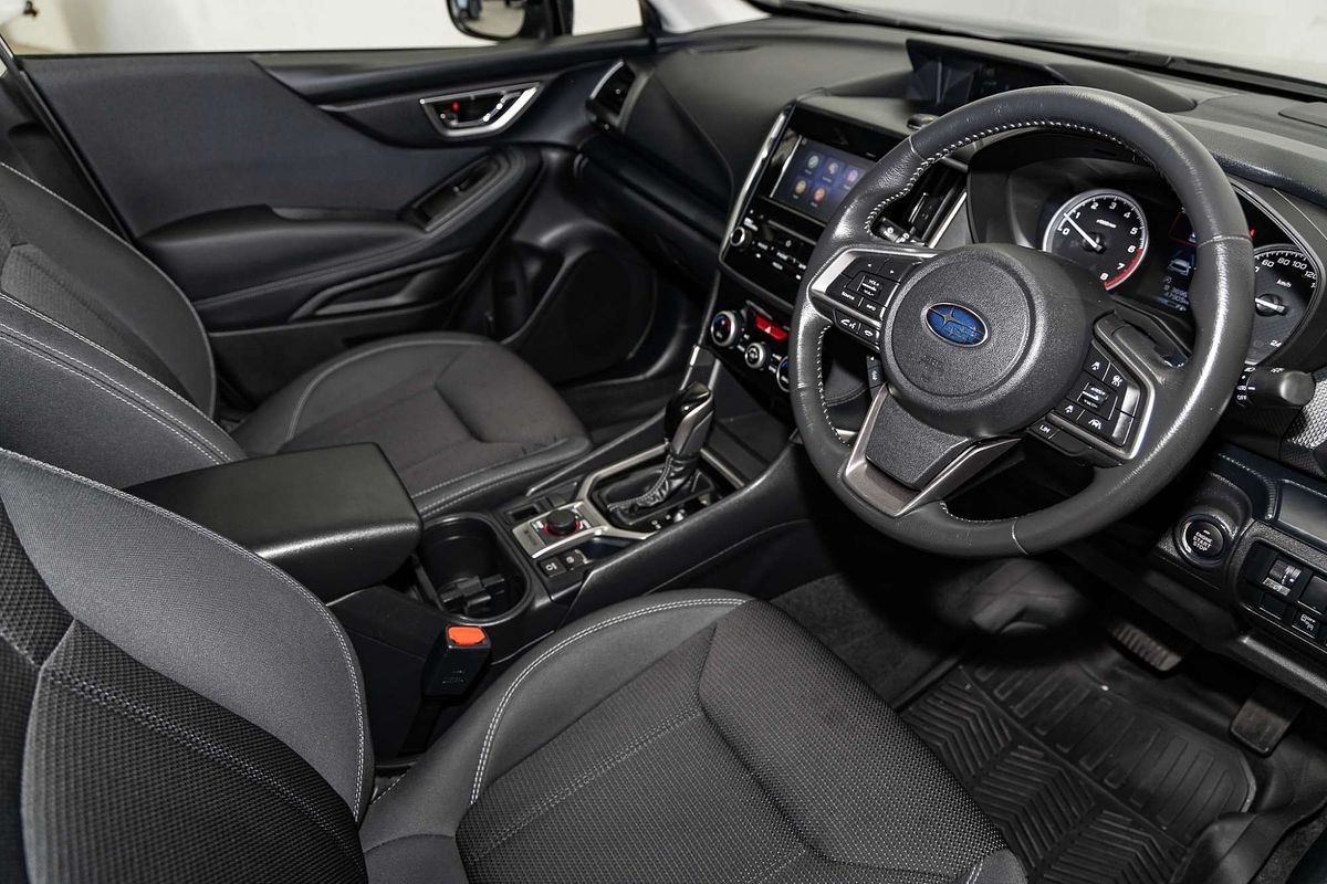 2021 Subaru Forester 2.5i S5