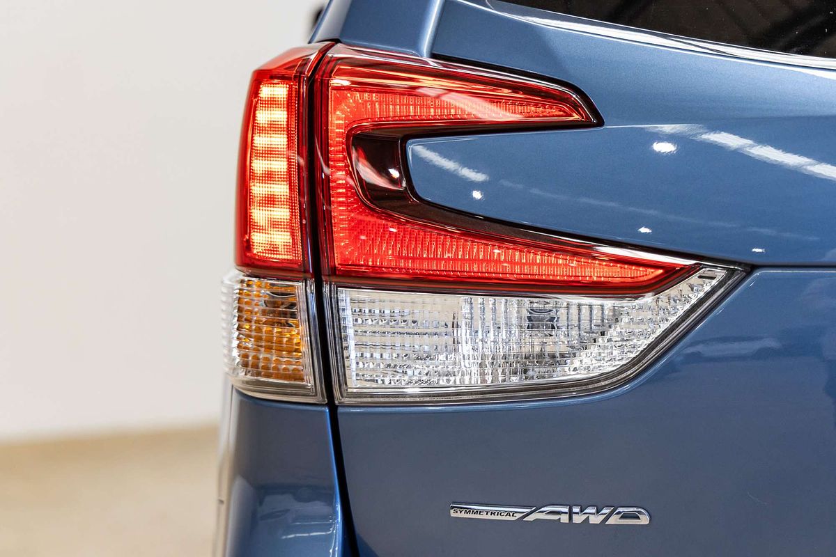 2021 Subaru Forester 2.5i S5