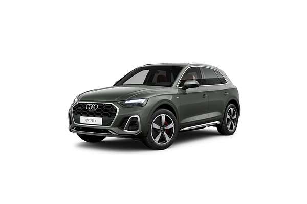 2025 Audi Q5 55 TFSI e S line FY