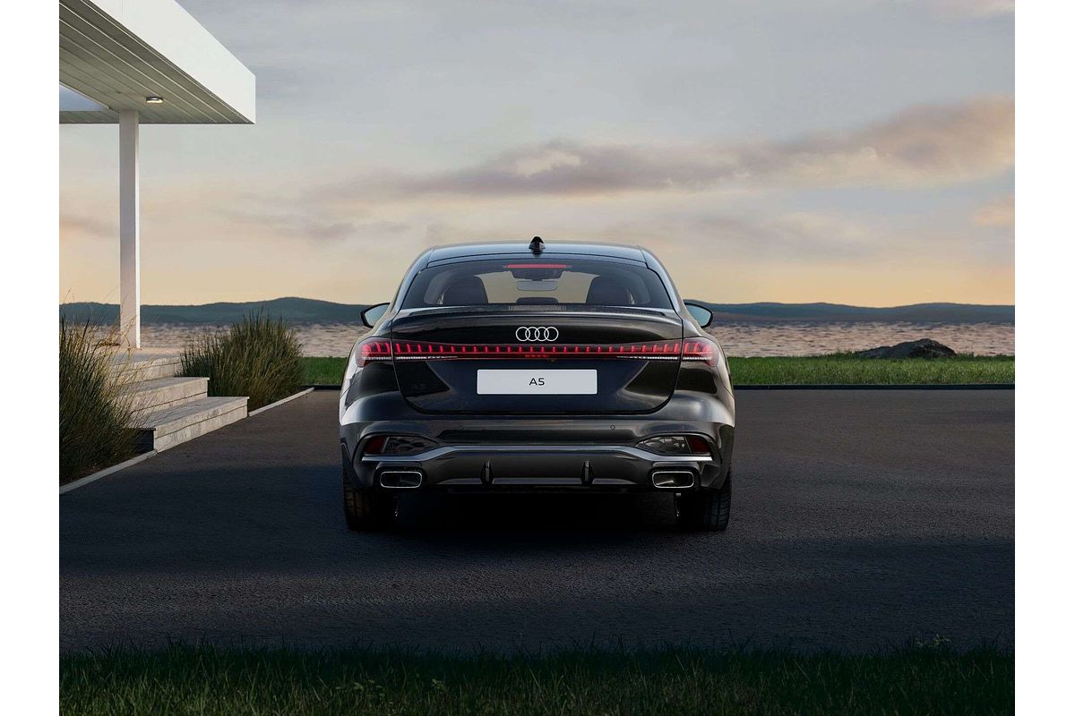2025 Audi A5 TFSI 150kW S line B10