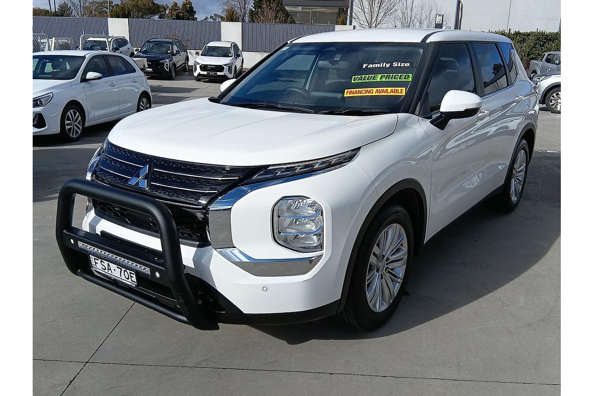 2021 Mitsubishi Outlander ES ZM