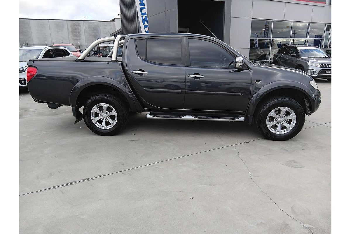 2013 Mitsubishi Triton GLX-R MN 4X4
