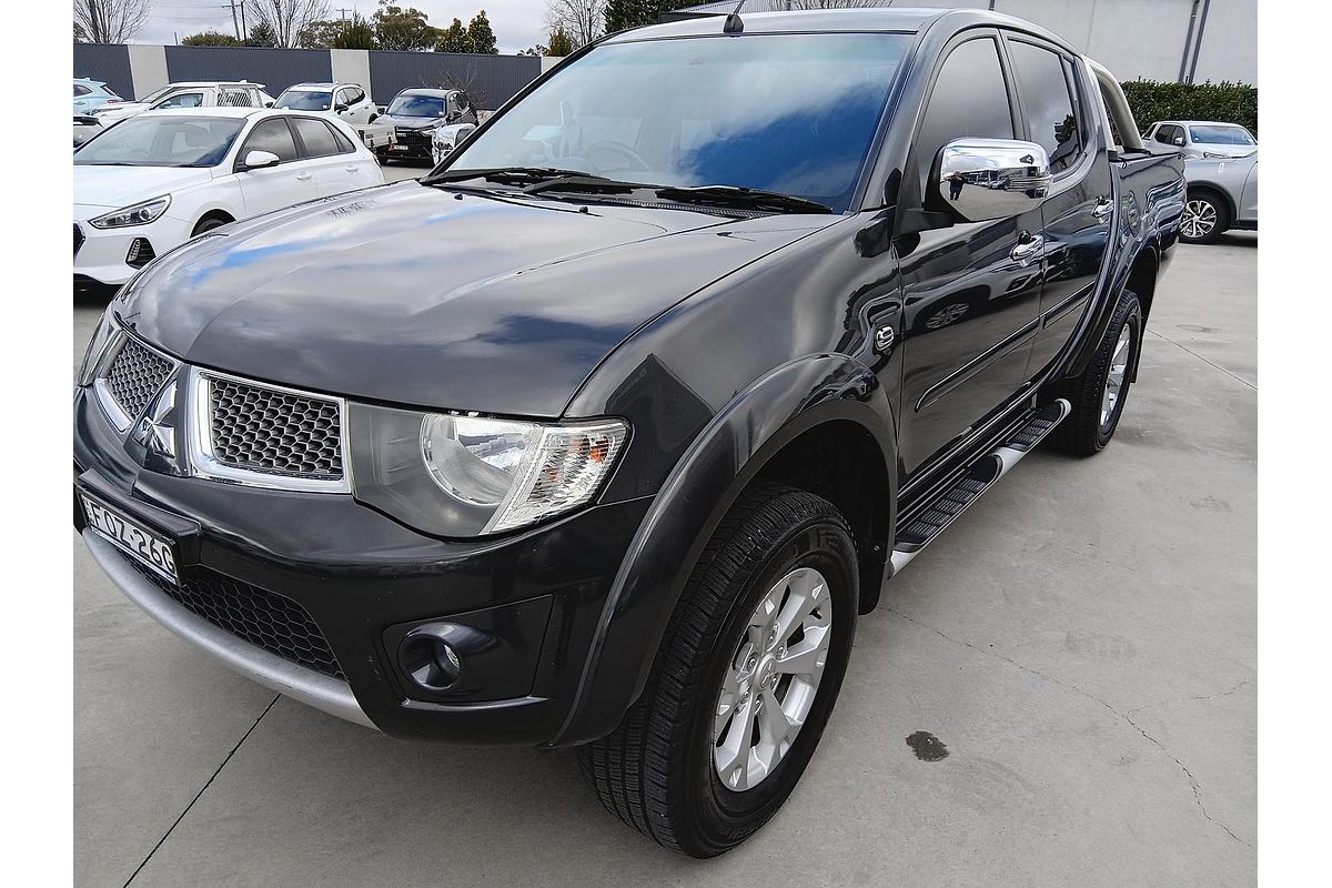 2013 Mitsubishi Triton GLX-R MN 4X4